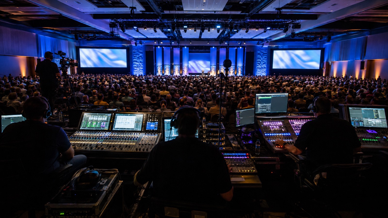 Conferences — Annual meetings, association congresses, medical faculty meetings and global summits